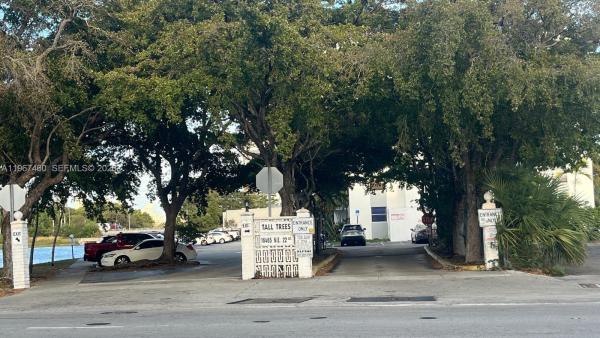 Tall Trees, 16465 NE 22nd Ave #514, North Miami Beach, Florida 33160, image 1