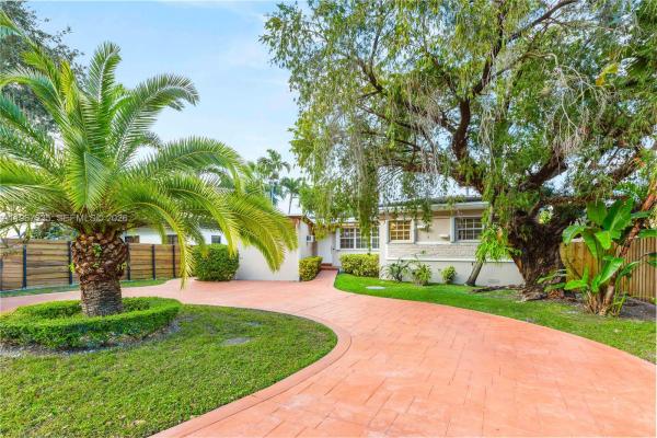 4487 SW 15th Ter, Unincorporated Dade County, Florida 33134, image 3