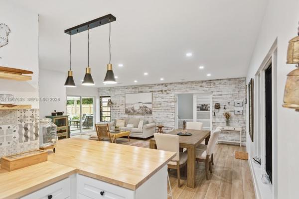 South Middle River, 1512 NW 4th Ave, Fort Lauderdale, Florida 33311, image 1