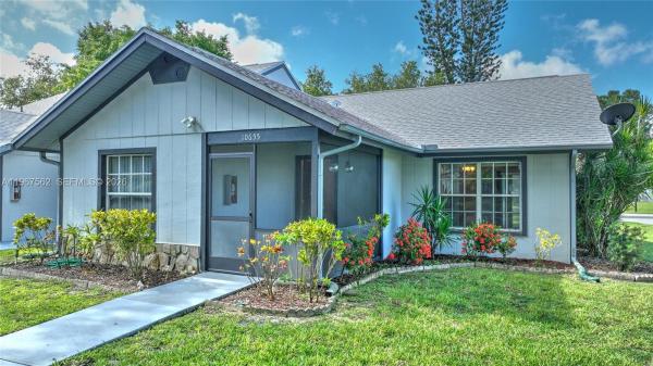 Beacon Square, 10655 Vanceboro Ct, Lehigh Acres, Florida 33936, image 2