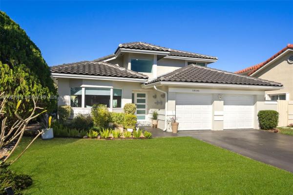18146 NW 61st Pl, Hialeah, Florida 33015, image 1