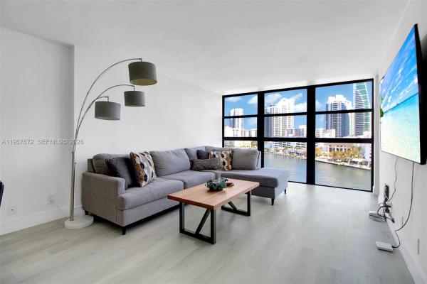 Towers Of Oceanview Point, 200 Leslie Dr #917, Hallandale Beach, Florida 33009, image 1