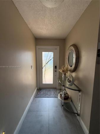Tamiami Lakes Townhomes, 1312 SW 135th Pl, Tamiami, Florida 33184, image 2
