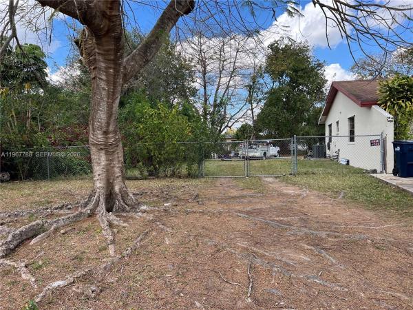 Town Of Florida City, 530 SW 5th St, Florida City, Florida 33034, image 2