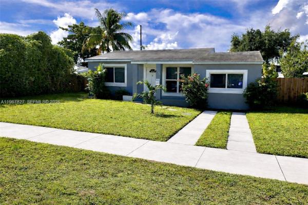 Sunshine Manor, 2634 Fletcher Ct, Hollywood, Florida 33020, image 1