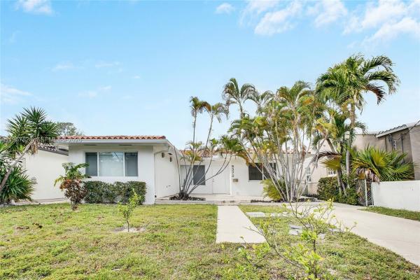 Altos Del Mar, 9372 Abbott Ave, Surfside, Florida 33154, image 1