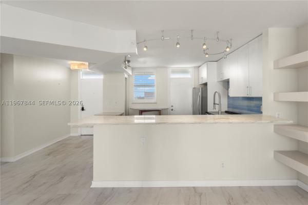 Coral Isle, 3703 NE 166th St #904, North Miami Beach, Florida 33160, image 3