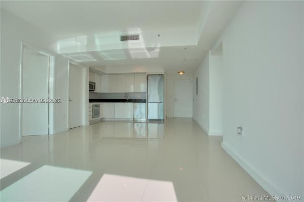 Mint At Riverfront, 92 SW 3rd St #3804, Miami, Florida 33130, image 2