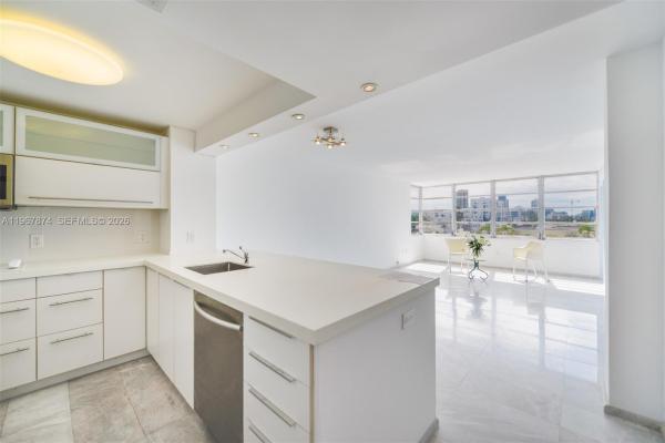 8000 Harding, 8000 Harding Ave #4B, Miami Beach, Florida 33141, image 2