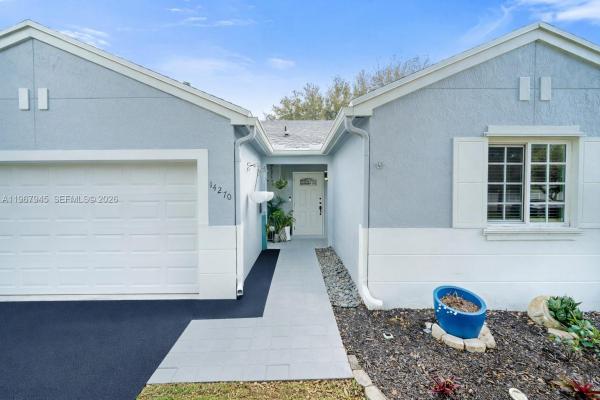 Lakeside At Country Walk, 14270 SW 145th Ter, Country Walk, Florida 33186, image 3