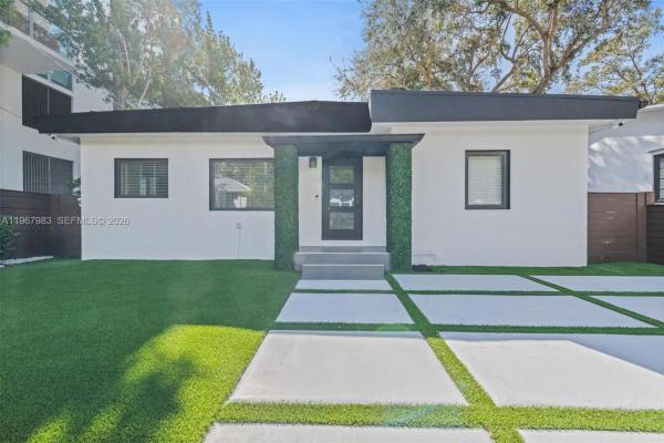 Knights Lemon City, 710 NE 62nd St, Miami, Florida 33138, image 1