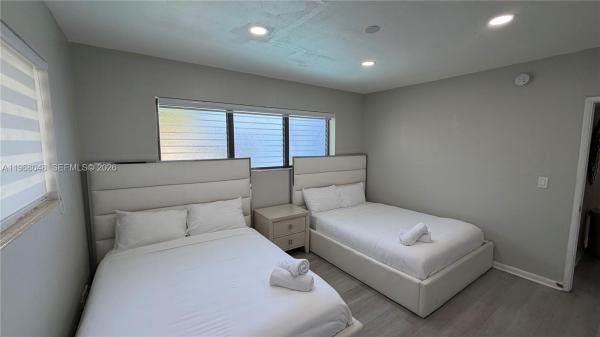 Bay Harbor Islands Residential, 10004 E Bay Harbor Dr #10, Bay Harbor Islands, Florida 33154, image 1