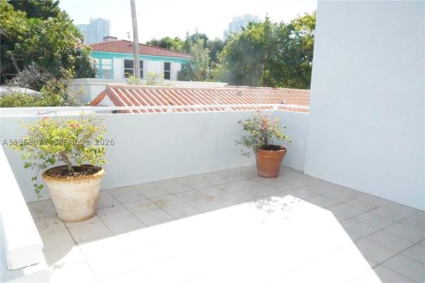 Lenox View, 947 Lenox Ave #203, Miami Beach, Florida 33139, image 3