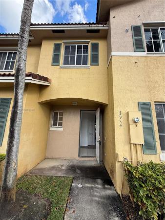 San Remo Townhomes, 1934 SW 60th Ave, North Lauderdale, Florida 33068, image 1