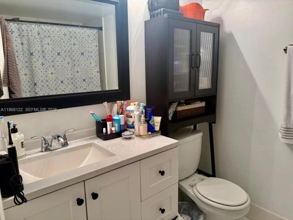 Charter Club, 600 NE 36th St #820, Miami, Florida 33137, image 1