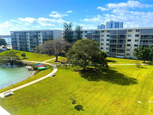 Point East, 2851 Leonard Dr #J-502, Aventura, Florida 33160, image 2