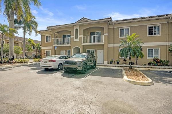 Washington Palms, 4812 Washington St #3, Hollywood, Florida 33021, image 1