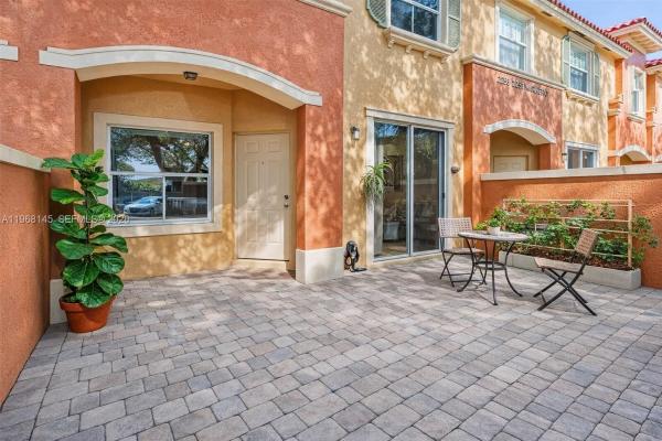 The Villas At Harbor Isles, 2271 Mariner Ct #2609, Dania Beach, Florida 33312, image 1