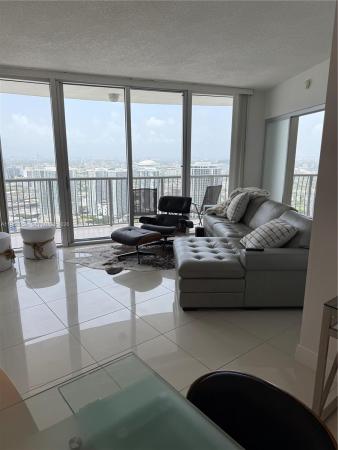 Opera Tower, 1750 N Bayshore Dr #5114, Miami, Florida 33132, image 1