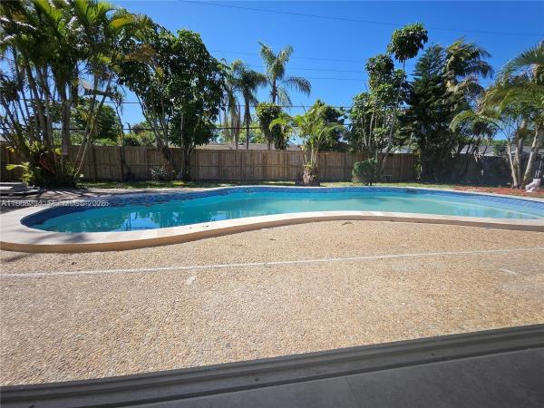 Plantation Park, 221 SW 53rd Ave, Plantation, Florida 33317, image 2