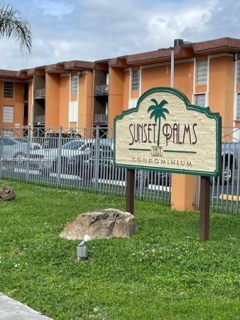 9417 SW 76th St #X15, Unincorporated Dade County, Florida 33173, image 1