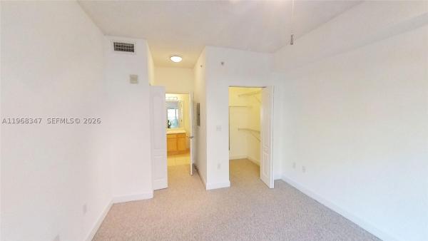 Valencia, 6001 SW 70th St #217, South Miami, Florida 33143, image 3