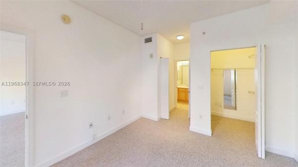 Valencia, 6001 SW 70th St #217, South Miami, Florida 33143, image 2