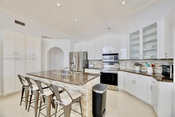 Costa Verde, 3103 NW 97th Ct, Doral, Florida 33172, image 2