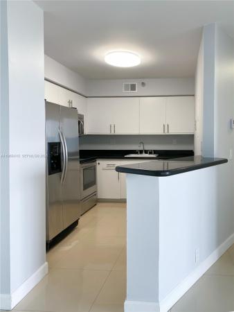 Mystic Pointe Tower 600, 3400 NE 192nd St #PH-7, Aventura, Florida 33180, image 3
