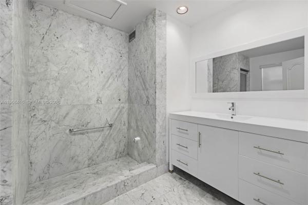 The Executive, 4925 Collins Ave #1A, Miami Beach, Florida 33140, image 1