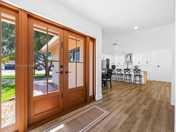 Bel Aire, 10415 SW 200th St, Cutler Bay, Florida 33157, image 2