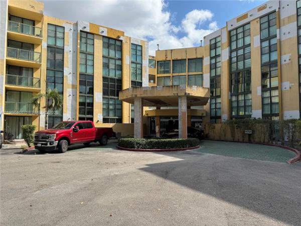 International Park, 11750 SW 18th St #313-1, Tamiami, Florida 33175, image 1