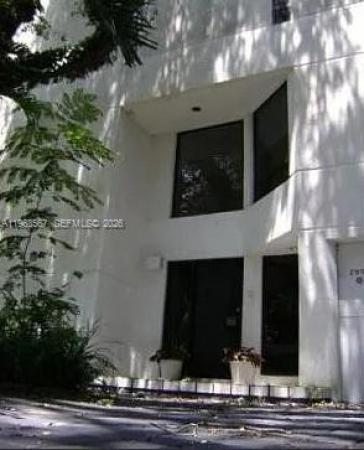 Lincoln Manor, 2950 Jackson Ave, Miami, Florida 33133, image 1