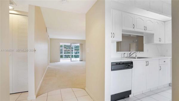 Ivanhoe At Century Village, 13001 SW 15th Ct #405T, Pembroke Pines, Florida 33027, image 1