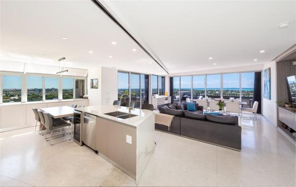 The EmeraldBay At Key Colony, 151 Crandon Blvd #939, Key Biscayne, Florida 33149, image 1