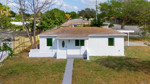 1735 NW 126th St, Unincorporated Dade County, Florida 33167, image 1