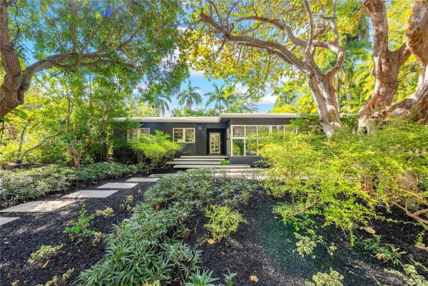 Bayshore, 5600 N Bayshore Dr, Miami, Florida 33137, image 2