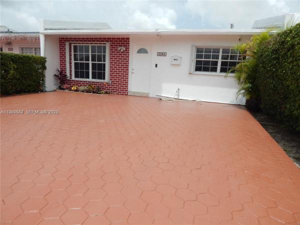 Coral Haven, 2054 SW 102nd Ct, University Park, Florida 33165, image 3