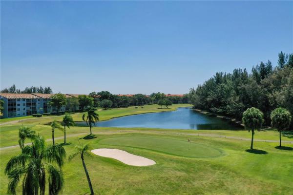 Buckingham At Century Village, 12500 SW 6th St #311N, Pembroke Pines, Florida 33027, image 2