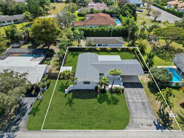 9320 SW 125th Ter, Unincorporated Dade County, Florida 33176, image 1