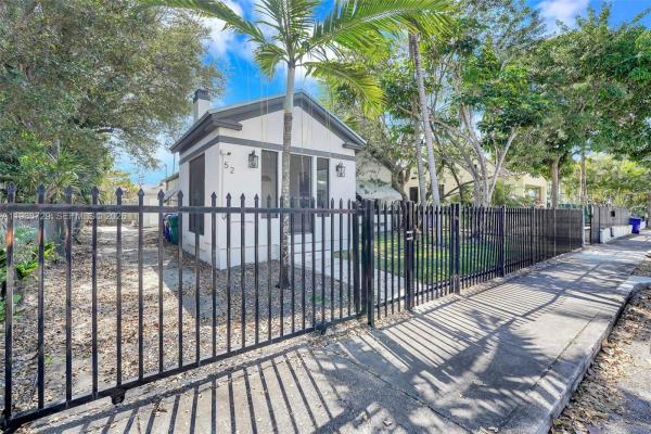 Shadowlawn, 52 NW 47 0, Miami, Florida 33127, image 1