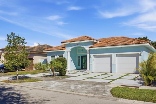 West Lakes Gardens, 8725 NW 148th Ter, Miami Lakes, Florida 33018, image 3