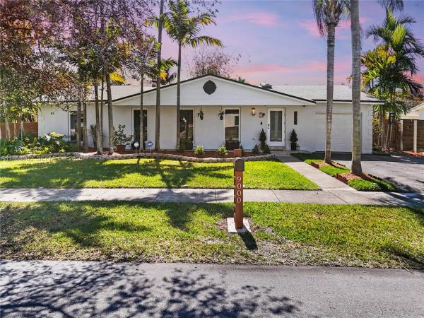 Bel Aire, 9000 SW 184th Ter, Cutler Bay, Florida 33157, image 1