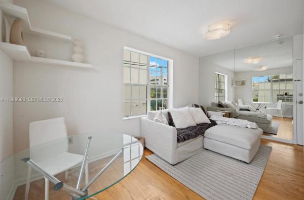 The St George, 605 Euclid Ave #204, Miami Beach, Florida 33139, image 1