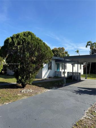 Griffing Biscayne Park Estates, 480 NE 127th St, North Miami, Florida 33161, image 1