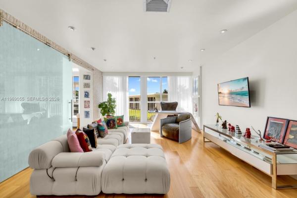 Harbour House, 10275 Collins Ave #102, Bal Harbour, Florida 33154, image 2