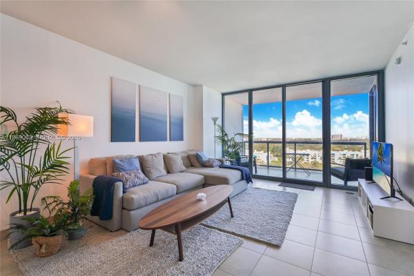 Blue On The Bay, 601 NE 36th St #1106, Miami, Florida 33137, image 1