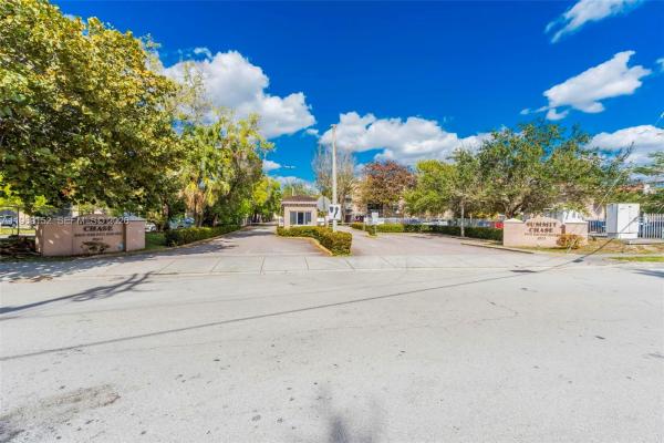 8501 NW 8th St #110, Unincorporated Dade County, Florida 33126, image 1