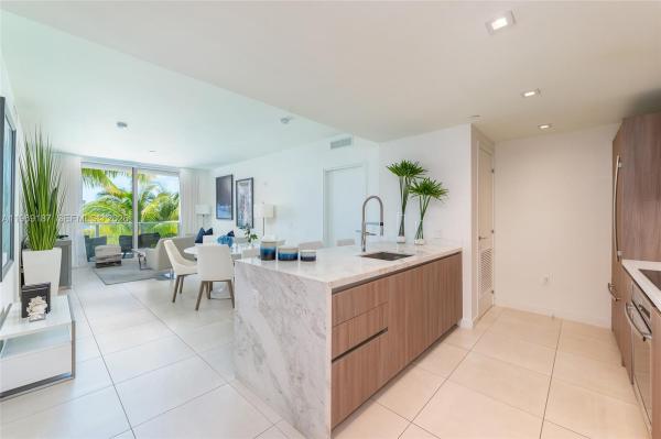 Tiffany House, 401 N Birch Rd #502, Fort Lauderdale, Florida 33304, image 1