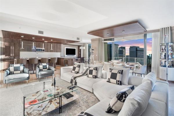 Rise Brickell City Centre, 88 SW 7th St #3801, Miami, Florida 33130, image 1